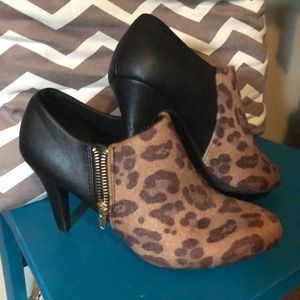 Leopard boots